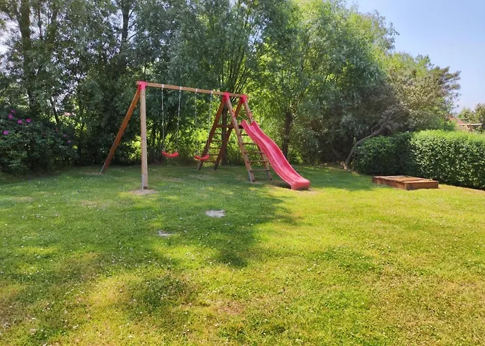 Tatil Evi 6 Personen Kinderfreundliches Mit Sauna, Whirlpool Und Kaminofen In